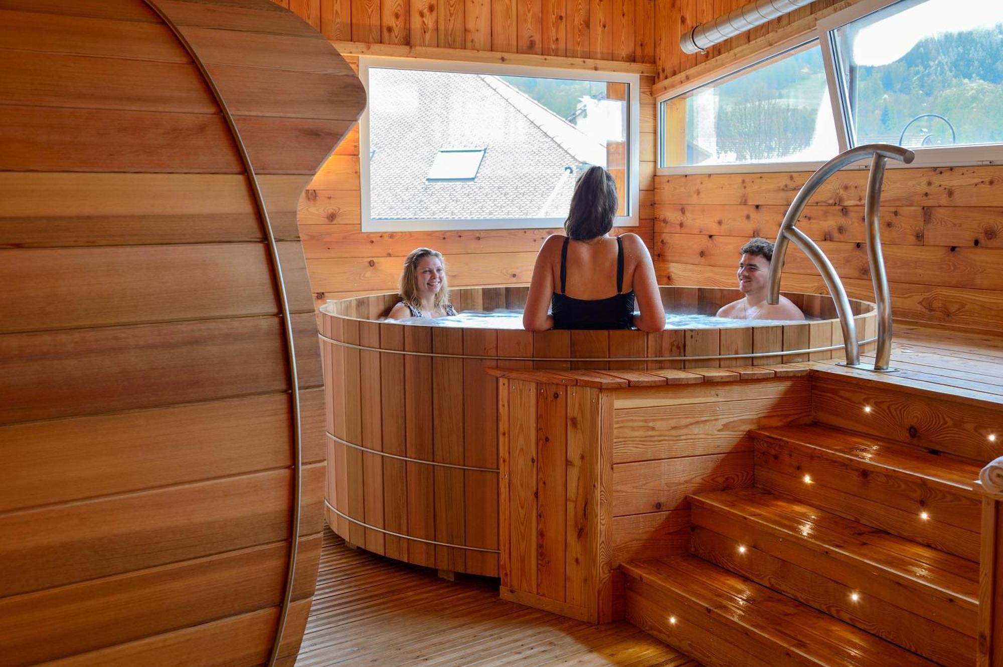 Hotel Les Autanes Spa-Balneotherapie & Restaurant Ancelle Exteriör bild